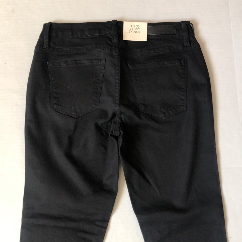 CALVIN KLEIN CURBY SKINNY JEANS/NWT - Picture 10 of 12